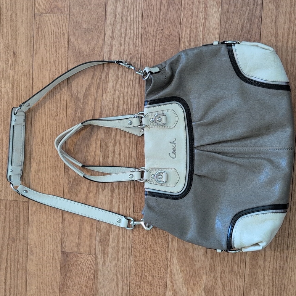 Coach Cream and Brown Shoulder Bag